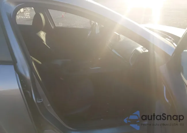 JM1BM1U75E1218138: 44005159