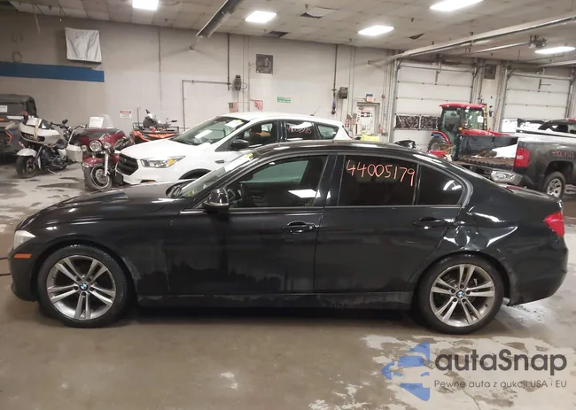 WBA3A5C56CF348110: 44005179