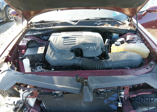 2C3CDZAG8JH251660: 44005203