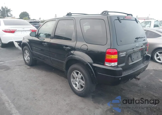 1FMCU04133KB86819: 44004258