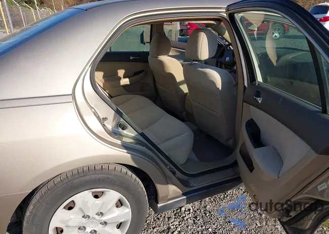 3HGCM56303G701588: 44004326