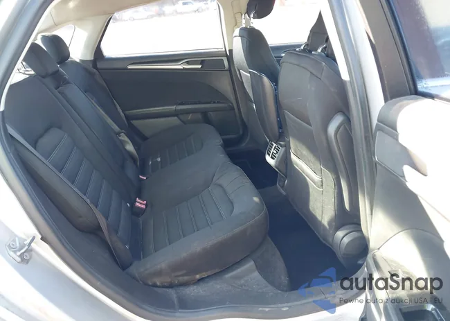 3FA6P0H71ER339564: 44004387