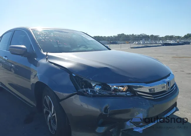 1HGCR2F35HA302018: 44004389