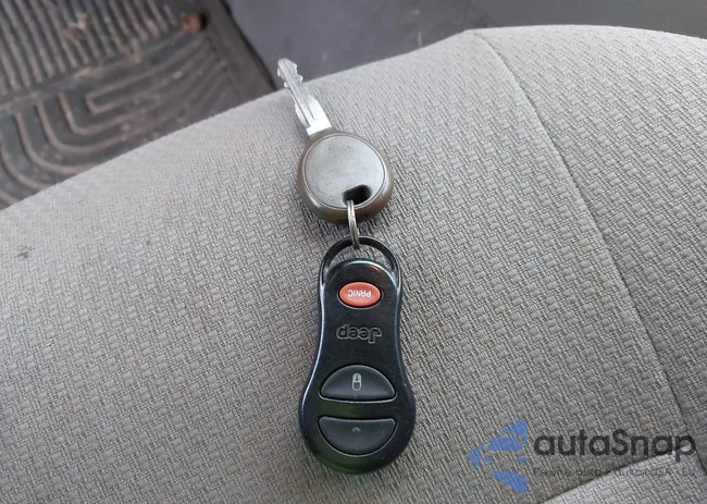 1J4GW48N74C332701: 44004405