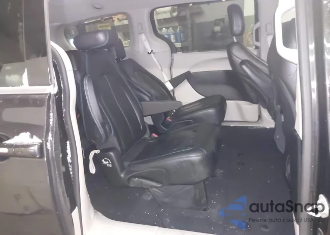 2C4RC1BG7MR511487: 44004406