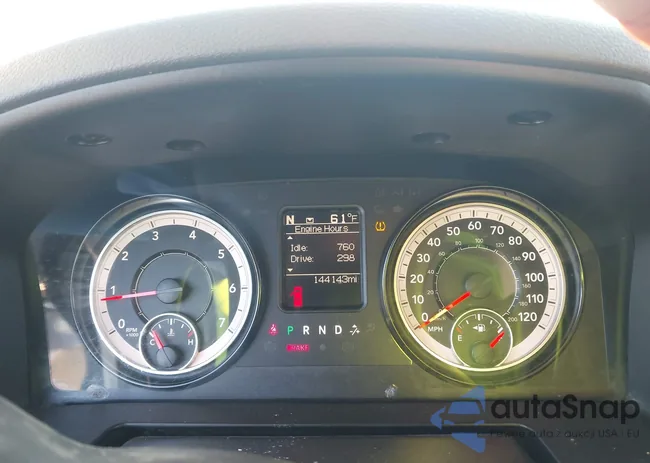 1C6RR6GG3JS303919: 44004415