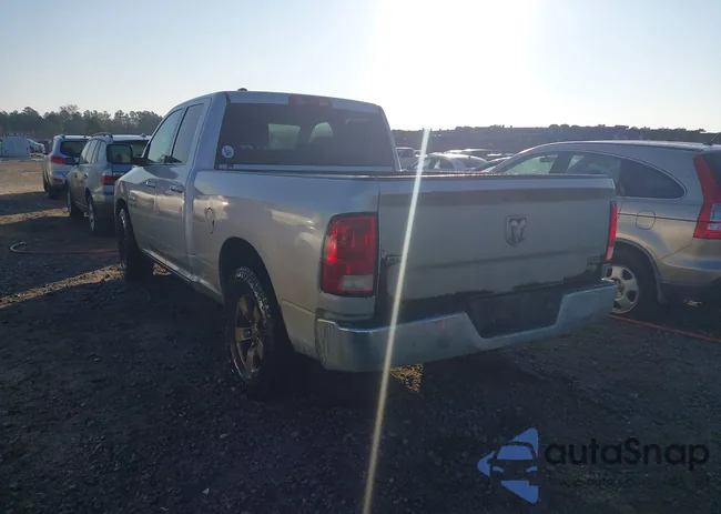 1C6RR6GG3JS303919: 44004415