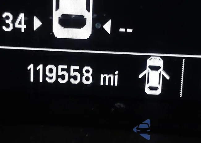 1G1ZB5ST2GF231732: 44004436