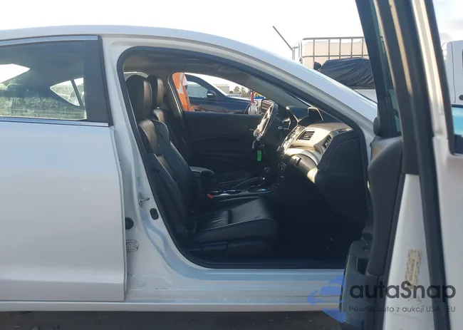 19VDE1F76FE005158: 44004445