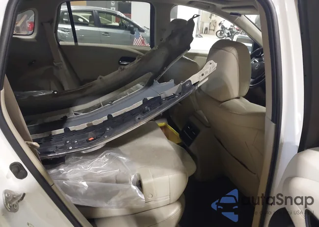 5J8TB4H34GL015091: 44004455