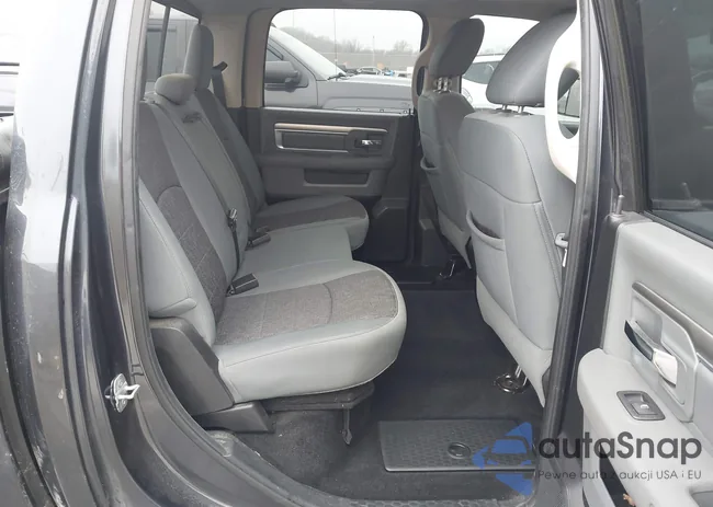 1C6RR7TT5ES390804: 44004464