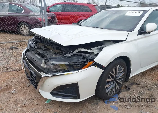 1N4BL4DV2PN346003: 44004470