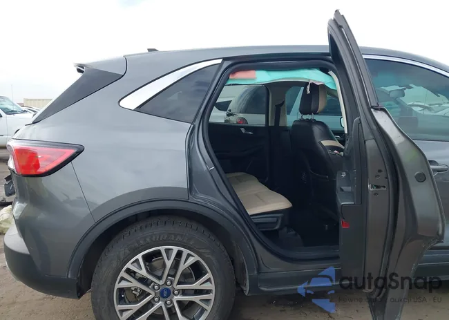 1FMCU0H68NUA39232: 44004628