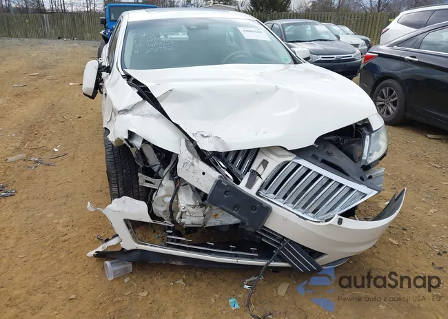 1LNHM93R89G631732: 44005689