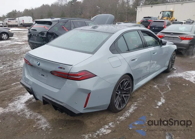 WBS83FK0XTCV28876: 44005866