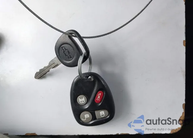 1GNFH15T261132926: 44005872