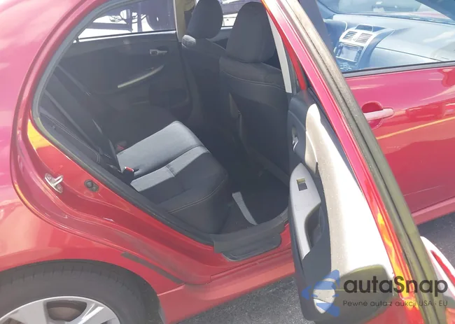 2T1BU4EE2DC101092: 44005941