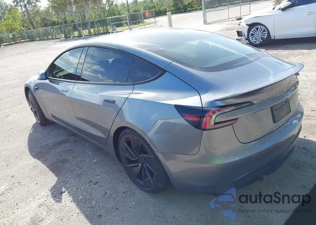 5YJ3E1ET8SF953826: 44006016