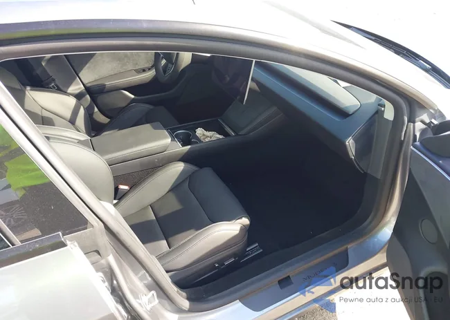 5YJ3E1ET8SF953826: 44006016