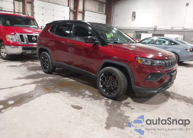 3C4NJDBB4NT196219: 44006019