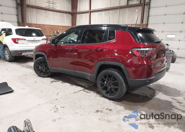 3C4NJDBB4NT196219: 44006019