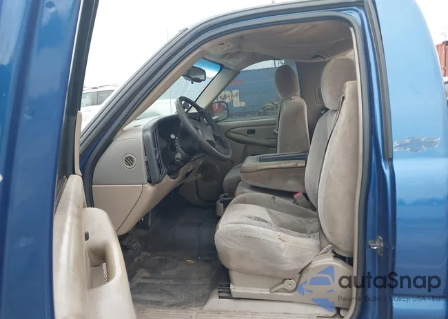 1GCEC14X83Z293463: 44006048