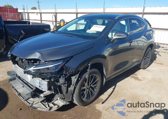 2T2HGCEZXSC068740: 44006082