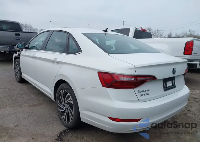 3VWE57BUXMM103149: 44006085