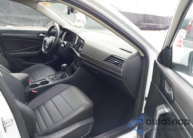 3VWE57BUXMM103149: 44006085