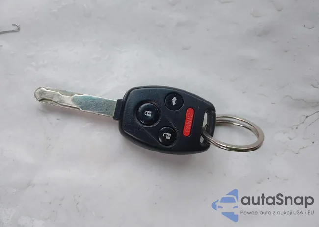 1HGCP3F89CA024885: 44006095