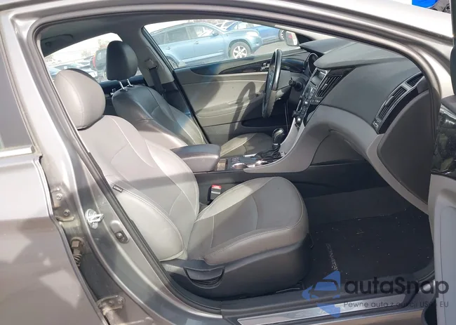 5NPEC4AC8DH675052: 44006105