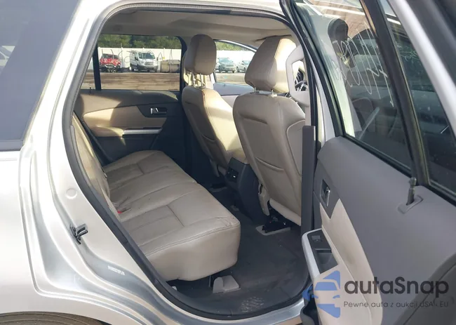 2FMDK3JC8DBA21510: 44005261