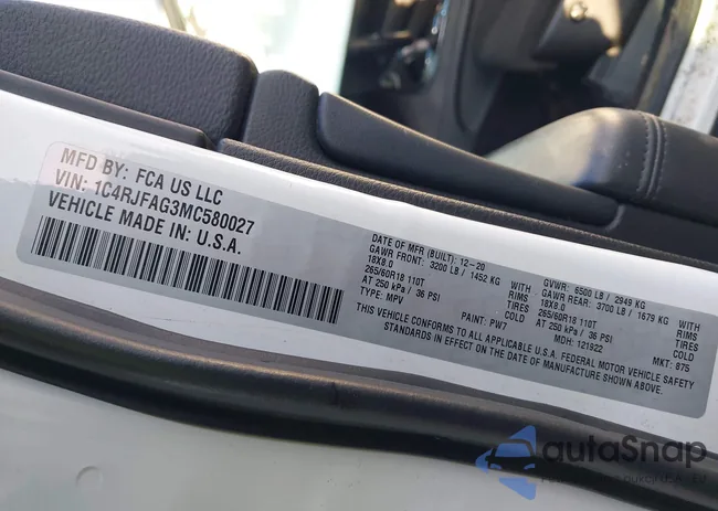 1C4RJFAG3MC580027: 44005412