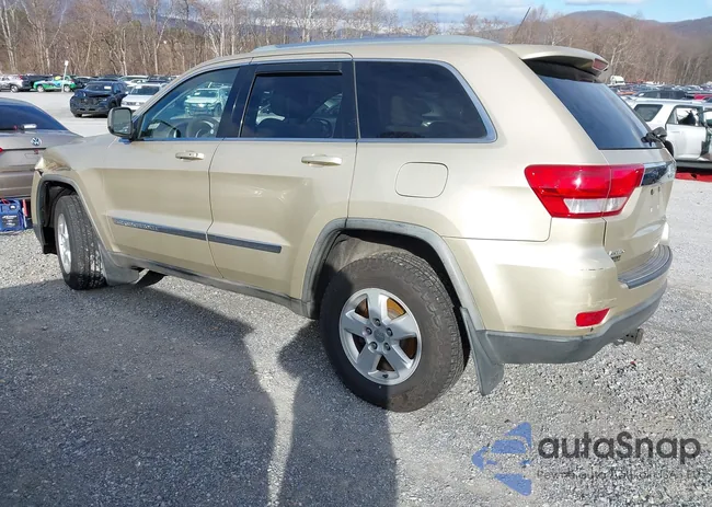 1C4RJEAG3CC157280: 44005418