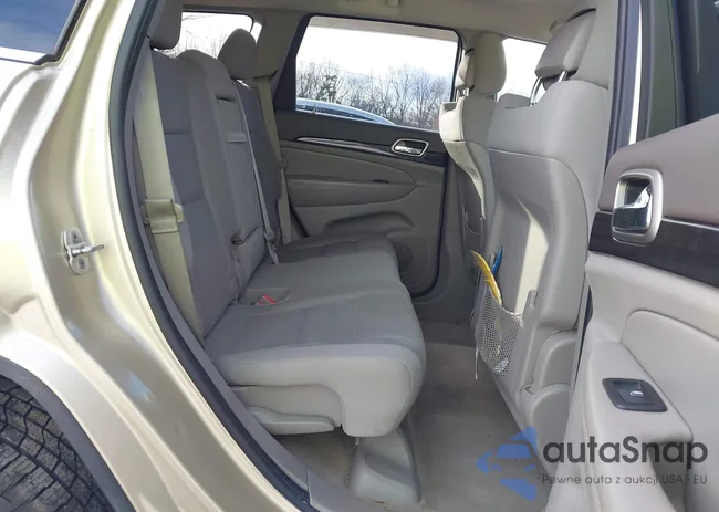 1C4RJEAG3CC157280: 44005418