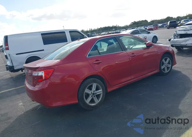 4T1BF1FK1EU801957: 44005630