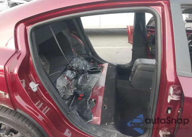 2C3CDXCT7LH212009: 44006670