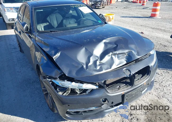 WBA8F1C59JAE97527: 44006675