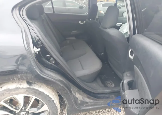 19XFB2F8XFE261262: 44007070