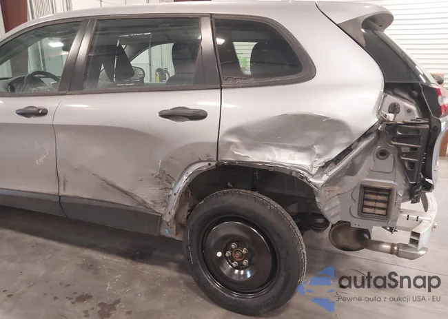 1C4PJMAB2FW528034: 44007151