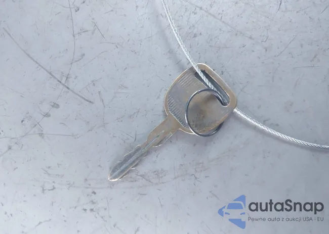 2GCEC19T311104911: 44007233