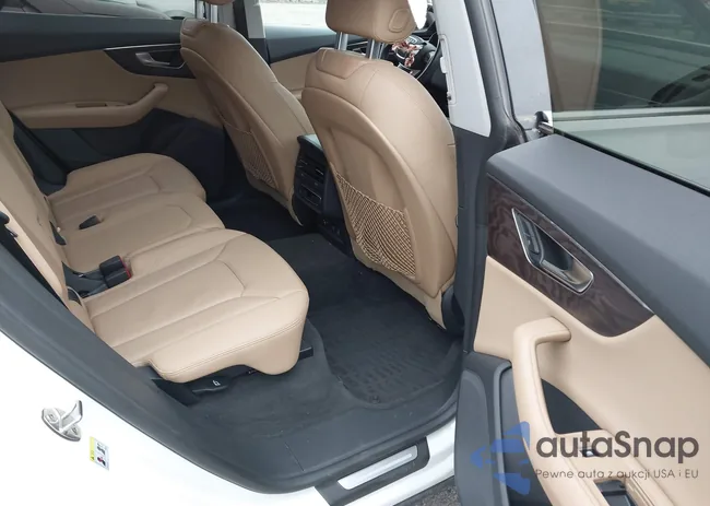 WA1AVAF10KD011453: 44006327