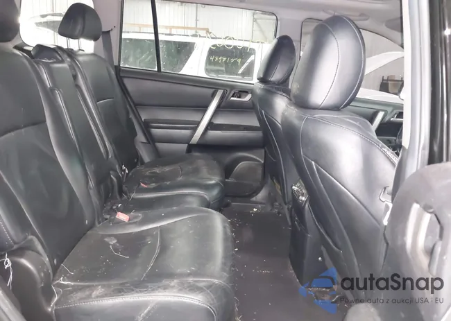 5TDBK3EH2BS088083: 44006358