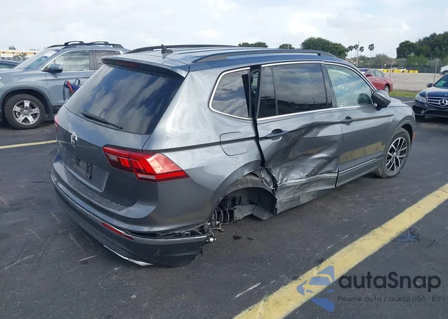 3VV3B7AX2MM108989: 44006363