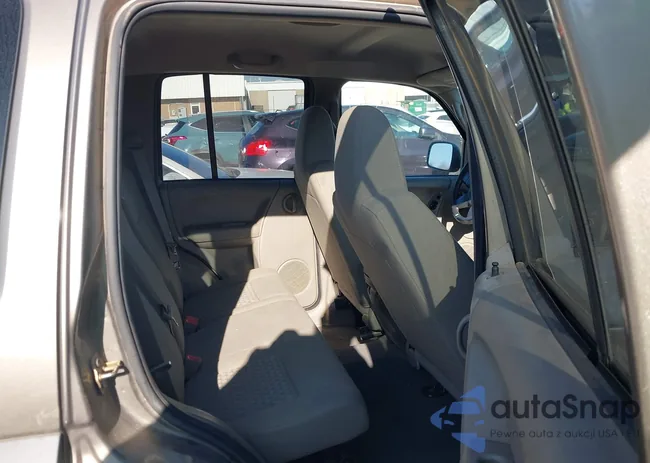 1J4GL48K37W693022: 44006367