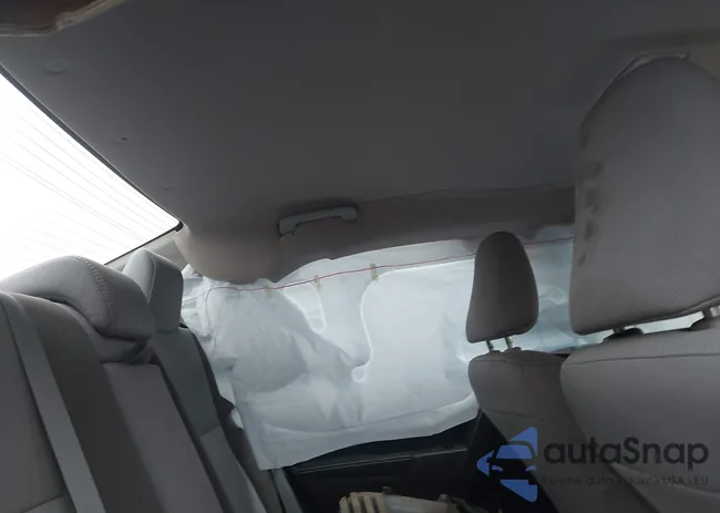 2T1BURHE1JC048440: 44006446