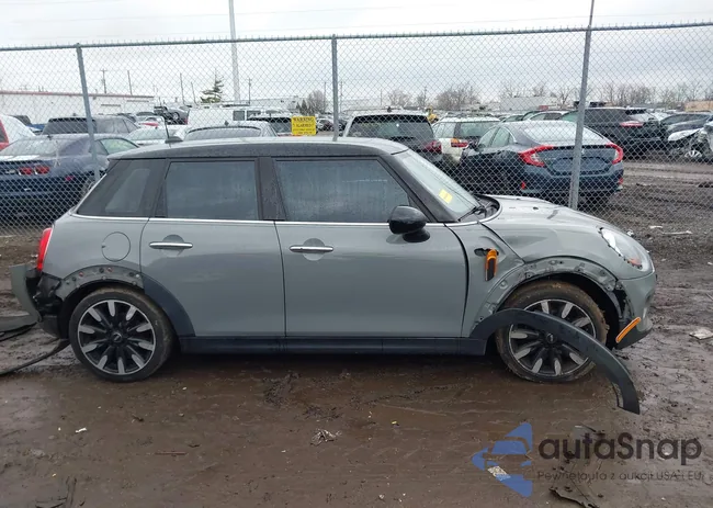 WMWXU1C56G2D12029: 44006570