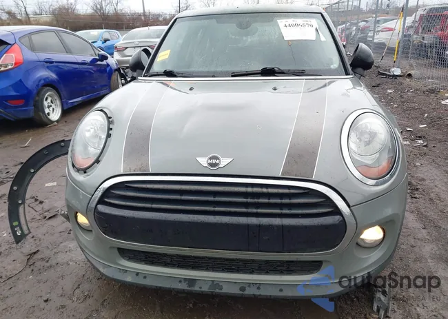 WMWXU1C56G2D12029: 44006570