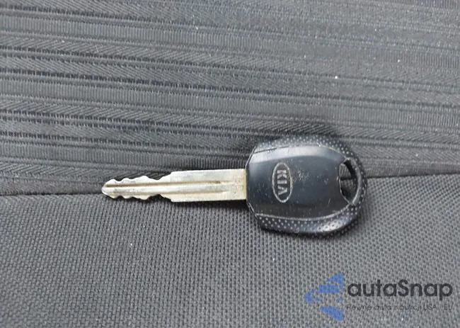 KNDJE723197577601: 44006599