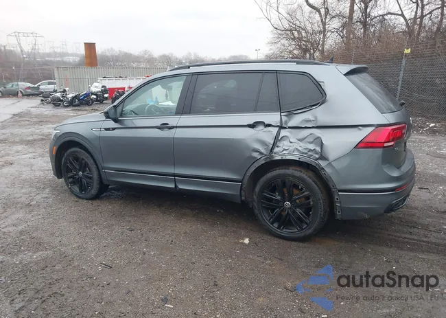 3VV8B7AX2NM008088: 44006641